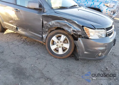 2012 Dodge Journey Sxt z USA, uszkodzony, nr VIN 3C4PDCBG8CT367895